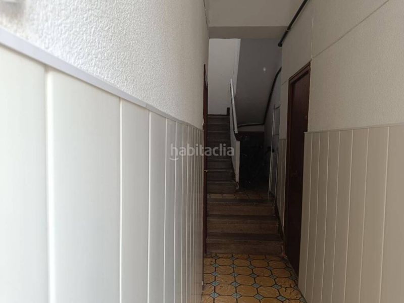 Foto a08e1442-f618-4814-802f-2be3b2b24415. Miete etagenwohnung in Plaza de Toros-Avenida Chapí-Trinquete Elda
