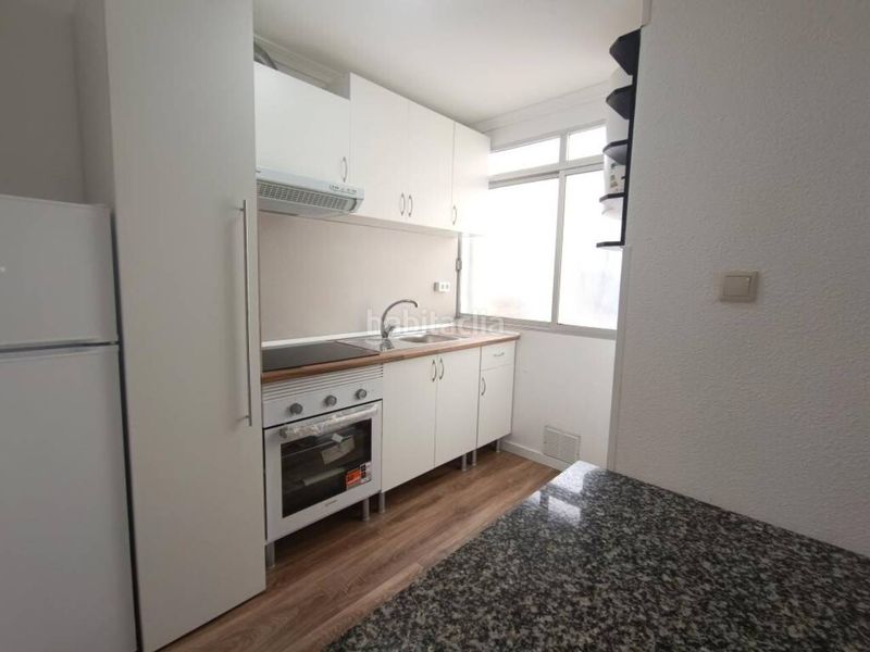 Foto a5fba20b-cb5e-44e0-b47e-6f82901e3c0d. Miete etagenwohnung in Plaza de Toros-Avenida Chapí-Trinquete Elda