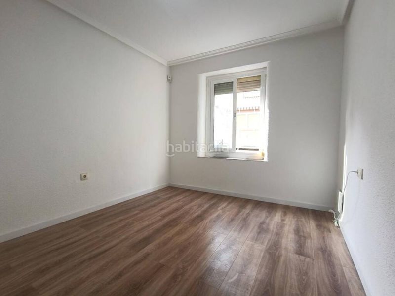 Foto df870c4b-d5ad-4755-8607-f5c48b556e36. Miete etagenwohnung in Plaza de Toros-Avenida Chapí-Trinquete Elda