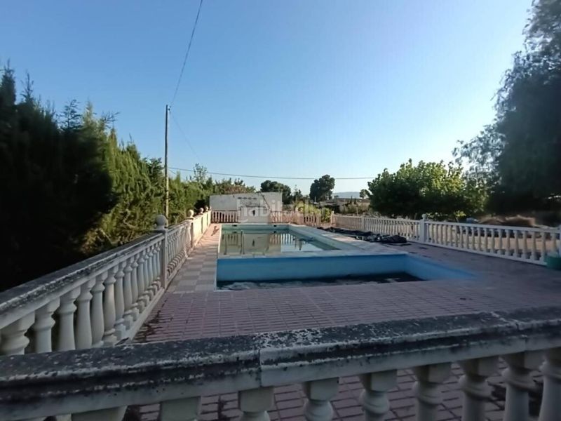 Foto 490d3ff1-39d6-4609-9af5-c8930b115461. Xalet amb calefacció piscina a Campo Alto-Club de Campo Elda