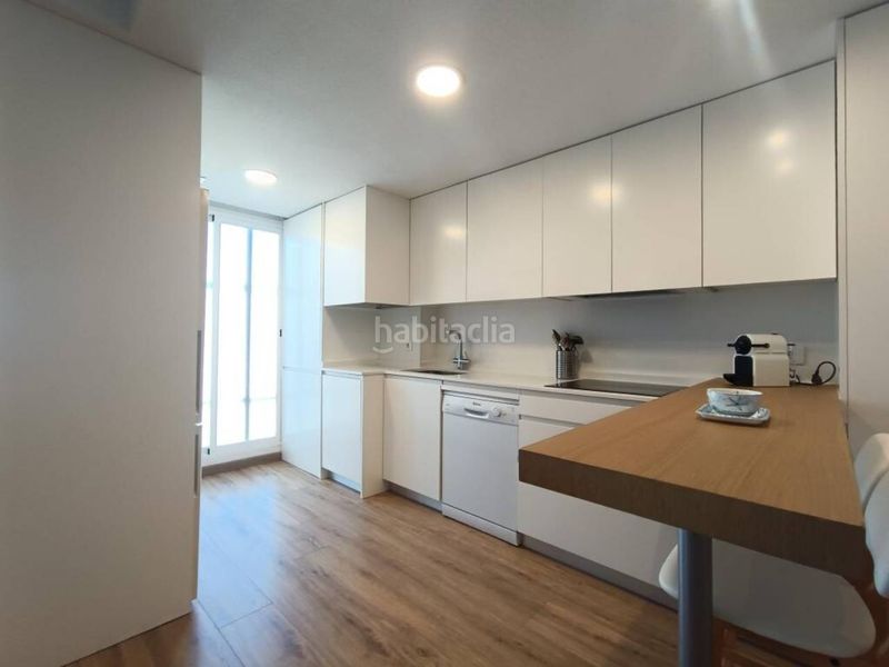 Foto 76b1f35f-4193-494a-8c34-a638801d16d8. Apartament amb aparcament piscina a Playa Muchavista Campello (el)