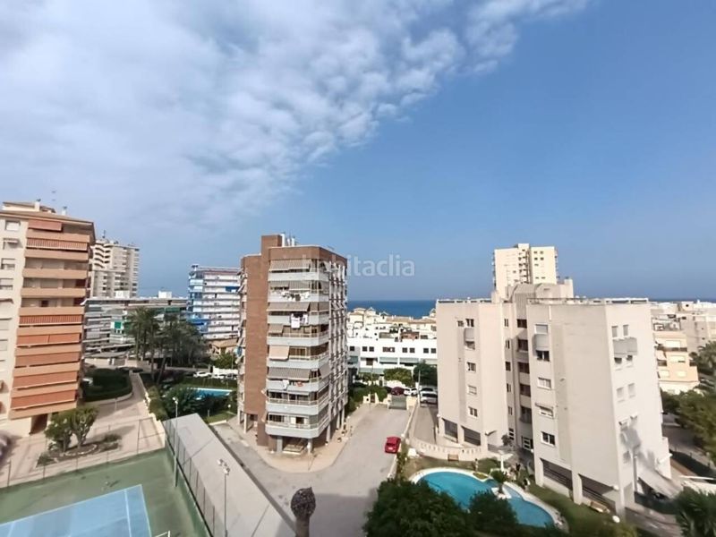 Foto 8ea39039-c6b8-4db0-a3a6-8df82a9addf4. Apartament amb aparcament piscina a Playa Muchavista Campello (el)
