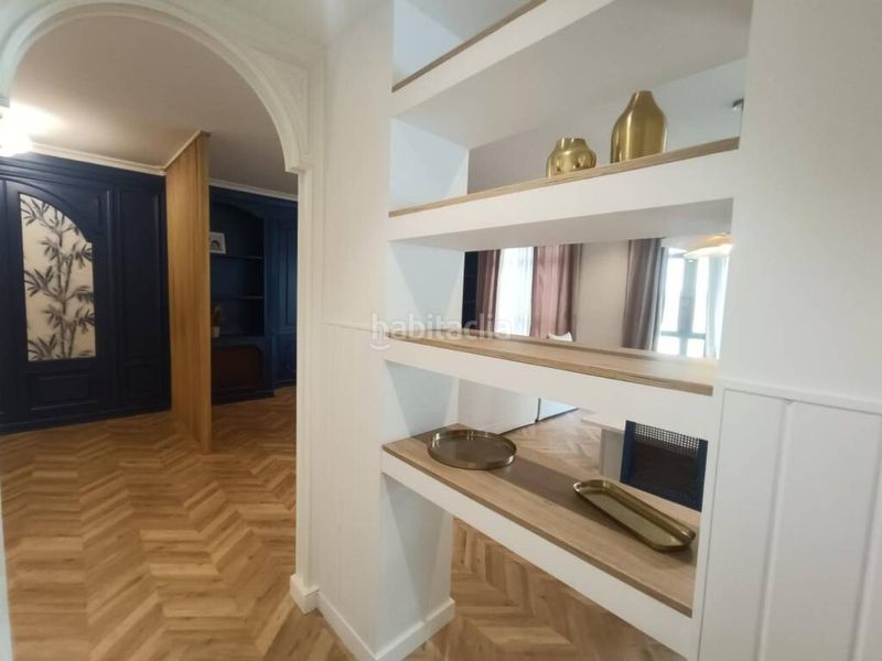 Foto cf7d9d6e-fe48-47da-aeb7-fbd5ba97b60b. Piso  a la venta en el centro en Plaza de Toros-Avenida Chapí-Trinquete Elda
