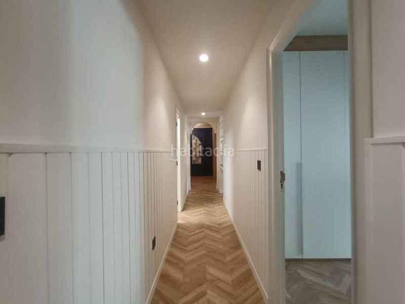 Foto d3950f1e-e0c1-4955-92d9-f8a9b239b466. Piso  a la venta en el centro en Plaza de Toros-Avenida Chapí-Trinquete Elda