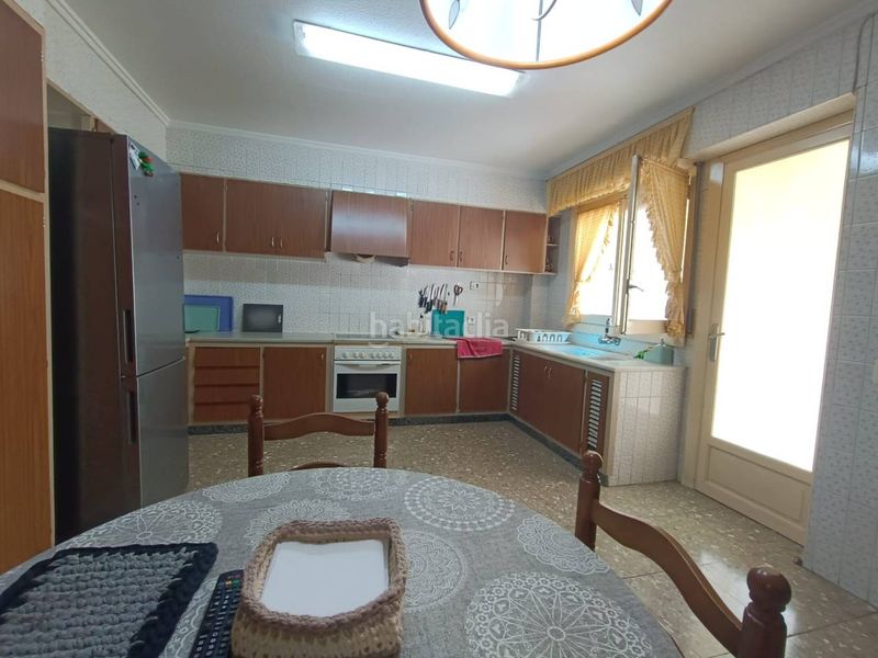 Foto 13e6a9af-ef6b-4733-80be-7a6785b4308c. Appartement dans Plaza Castelar - Mercado Central Elda