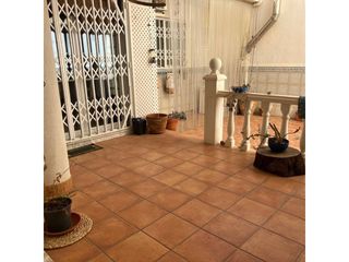 Casa adossada a Sax. Venta de chalet adosado en sax