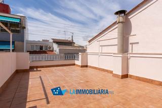 Zweistöckige Wohnung in Sant Pere Nord
