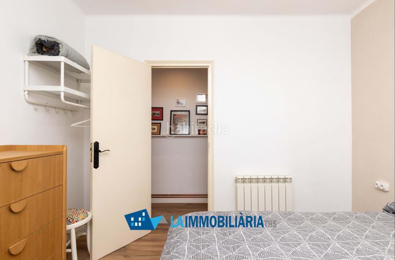 Foto 5c77ae0f-7d85-4a44-a168-181f6cbfd9c2. Etagenwohnung mit heizung in Ca n'Aurell Terrassa