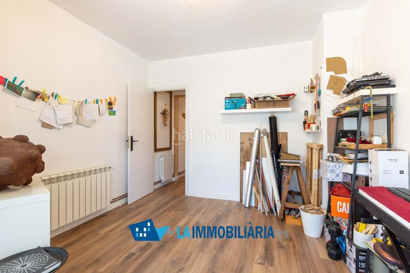 Foto bec3496f-45c2-4f7e-a275-404bce3f61eb. Flat with heating in Ca n'Aurell Terrassa