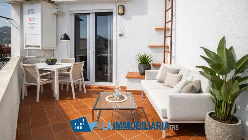 Foto f4a9d993-a9ba-4f0e-8eb6-e7c801cfef80. Casa adossada a La Maurina Terrassa