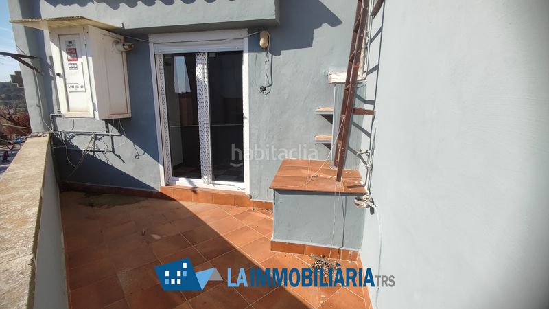 Foto a3f225b0-b570-4108-96f5-771723bdf4bf. Casa amb aparcament a La Maurina Terrassa