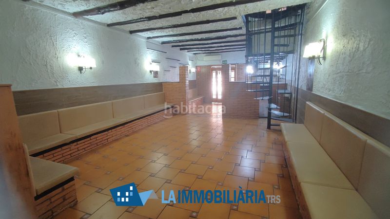 Foto faca1dfb-dfcb-4ce3-9f82-2124134843ed. Casa amb aparcament a La Maurina Terrassa