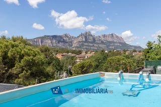 Reihenhaus in Vacarisses. Disfruta de estas vistas magníficas en un entorno natural privil
