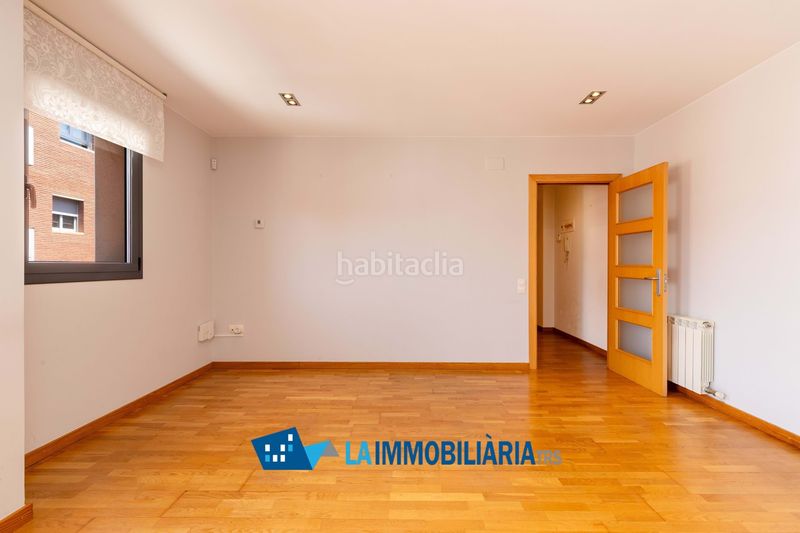Foto 23c0f80b-3086-457d-ac86-4927960a85f6. Pis amb calefacció a Ca n'Aurell Terrassa