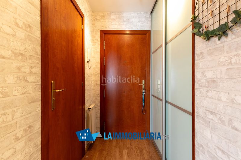 Foto b6fdfdd8-ddcc-477e-9e1a-56d78f9ea2fc. Pis amb calefacció aparcament a Can Palet Terrassa