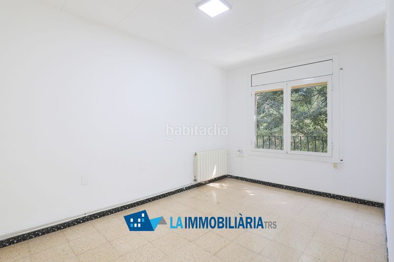 Foto a3aa432e-47fb-45e4-a8e3-576a79b98ac3. Pis amb calefacció a La Maurina Terrassa