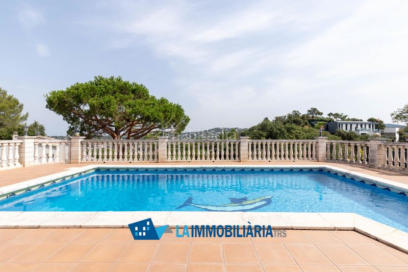 Foto e4d611f9-2fa2-45c2-91ae-495bd9dacb6f. Xalet amb calefacció aparcament piscina a Lloret Residencial - Montlloret Lloret de Mar