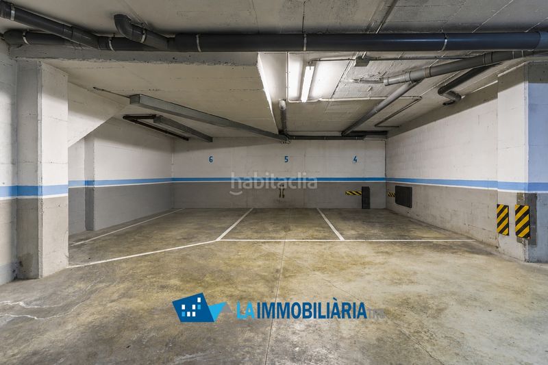Foto d75448ba-0bda-40ef-87bd-d0c451cbaca6. Pis amb calefacció aparcament a Ca n'Aurell Terrassa