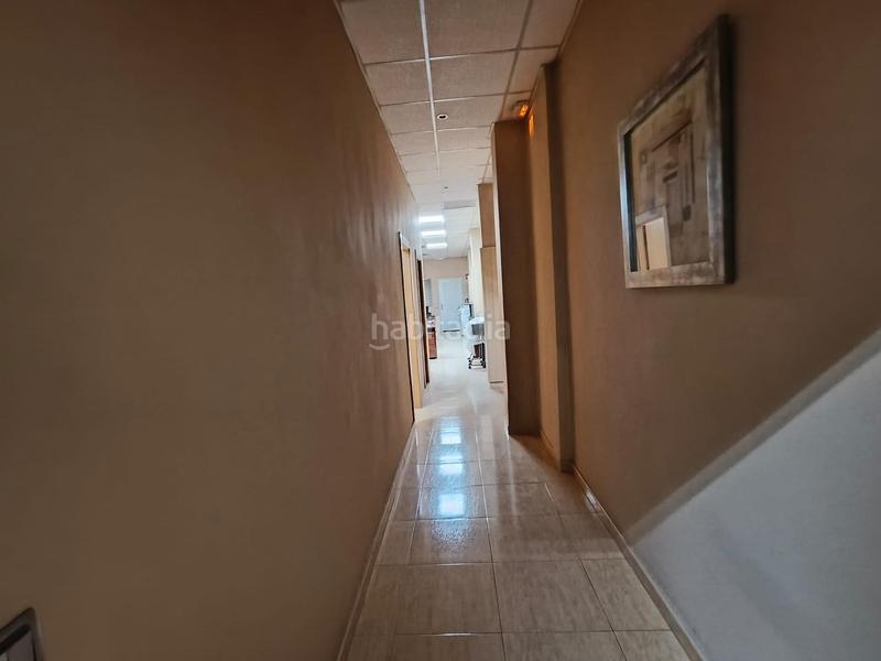 Foto 4cb93c90-8494-499f-af04-536eec68100f. Local comercial se vende local comercial en Torrefiel en Valencia