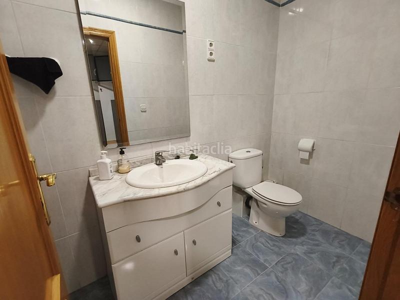 Foto 68d161b6-40b4-49c2-a5b9-323edd9650ed. Local comercial se vende local comercial en Torrefiel en Valencia