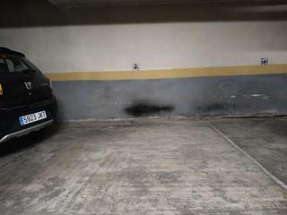 Aparcament cotxe a Barrio de Benimaclet. Se vende plaza de garaje