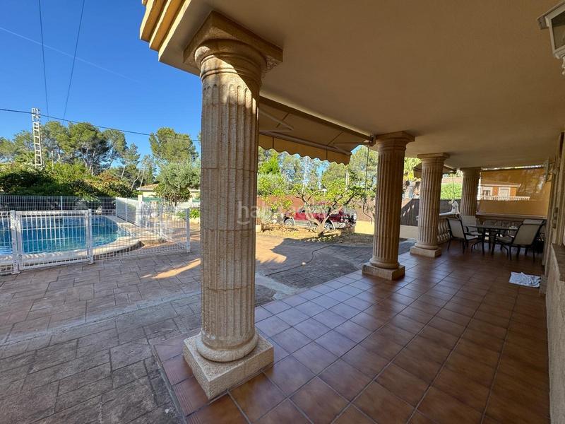 Foto 125b348f-2fa7-48a9-af49-914c5c7df8d2. Xalet amb calefacció aparcament piscina a La Cañada Paterna