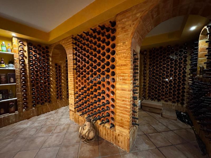 Foto 491637b6-76b3-4a26-a394-2e268ddd6bfd. Xalet amb calefacció aparcament piscina a La Cañada Paterna