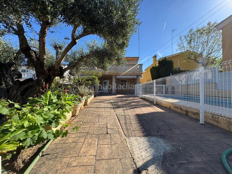 Foto 72b3ffb9-6eaa-478e-bca7-a1cda005a29c. Xalet amb calefacció aparcament piscina a La Cañada Paterna