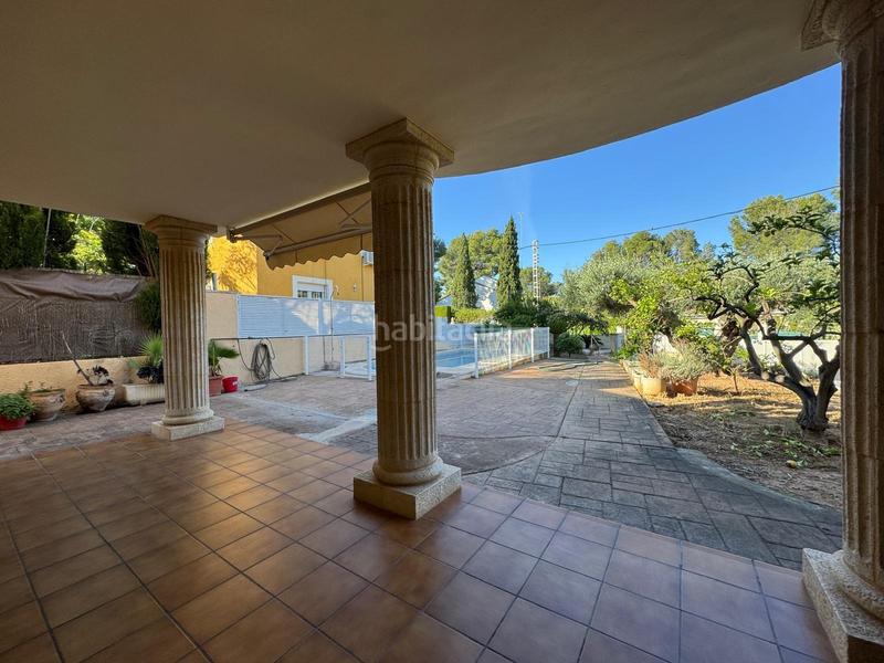 Foto bc3da3ab-bab3-4b33-99ac-c885749fb250. Xalet amb calefacció aparcament piscina a La Cañada Paterna