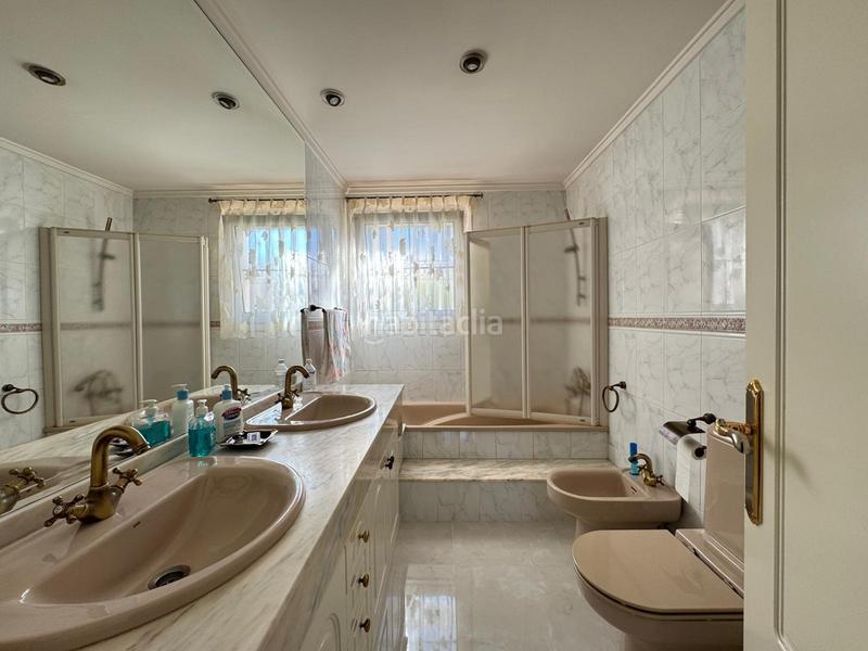 Foto cd59673b-2aad-4ea6-801f-52a61260071e. Xalet amb calefacció aparcament piscina a La Cañada Paterna