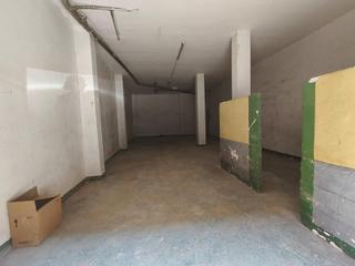 Lloguer Local Comercial a Torrefiel. Local comercial en alquiler torrefiel