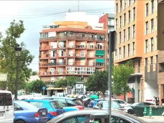 Location Local commercial à La Raïosa. Magnífico local de 375 m2 en patraix junto a tráfico