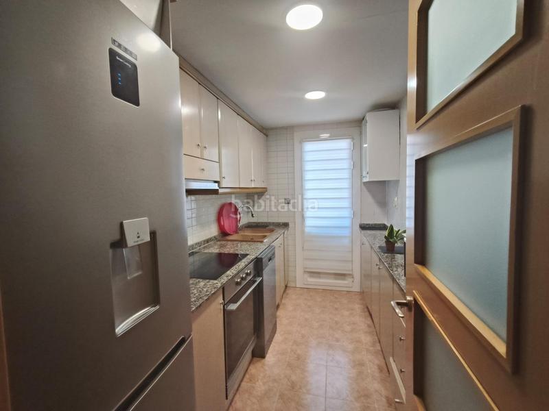 Foto ec074e47-1c03-42f8-a23c-ff6839673469. Piso dúplex en venta con garaje y trastero Torrefiel rascanya en Valencia