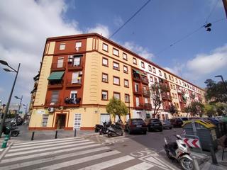 Pis  Avenida dr peset aleixandre. Piso en la avenida doctor peset aleixandre