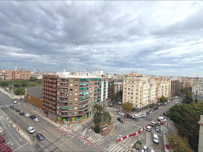 Foto 1b42352b-6070-414f-b776-8fcaa10e0c0b. Attique dans Nou Moles Valencia