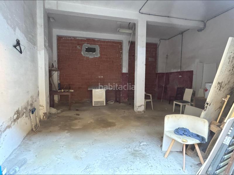 Foto 5443c138-d4f5-4a66-92f8-d4362b3ce065. Local comercial a Malva Rosa Valencia