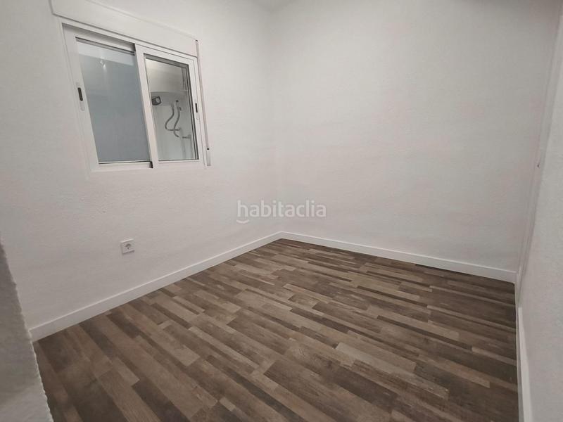 Foto 2bc1d840-522d-4948-bdfd-7628567789f8. Flat in Torrefiel Valencia