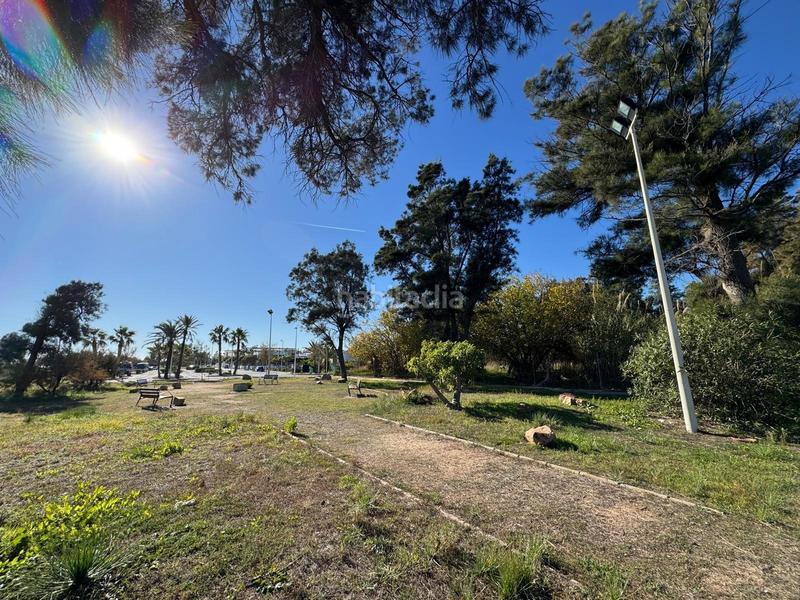Foto 1018a19b-51d5-4913-a920-d8d95edf814f. Maison jumelée avec parking piscine dans Corinto-Almardà Sagunt