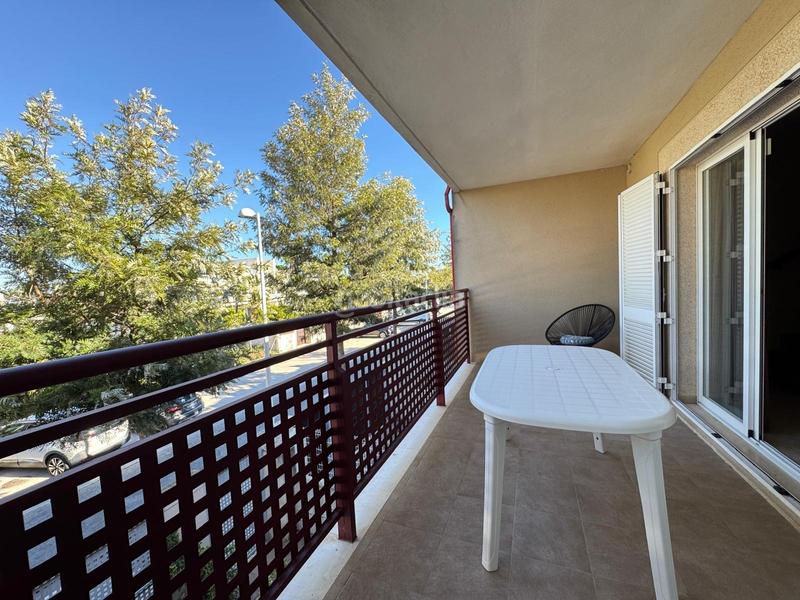 Foto 2fe42062-44a5-428c-9d73-32aa7ee2f918. Maison jumelée avec parking piscine dans Corinto-Almardà Sagunt