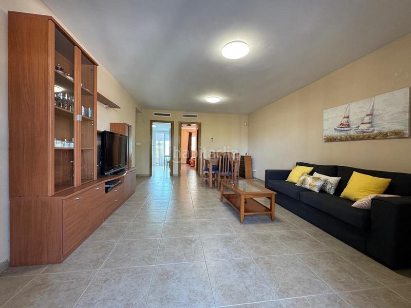 Foto 9cc1363f-9b51-4e72-9b61-d4e1bc6dc4c9. Maison jumelée avec parking piscine dans Corinto-Almardà Sagunt