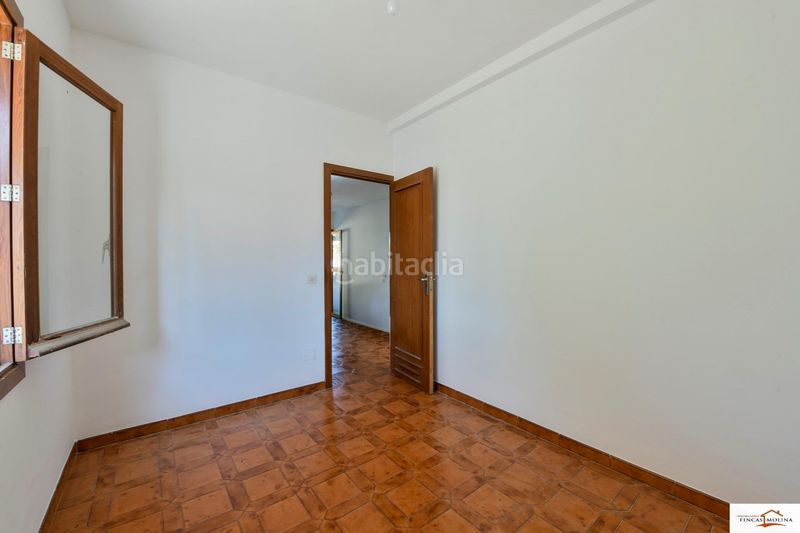 Foto f0c78a89-9b56-4226-ad10-e63b9b81cfff. Casa amb aparcament a Llucmajor interior Llucmajor