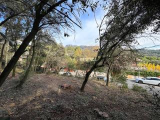 Finca rústica  Del mig. Terreny amb vistes i orientació excellent a matadepera