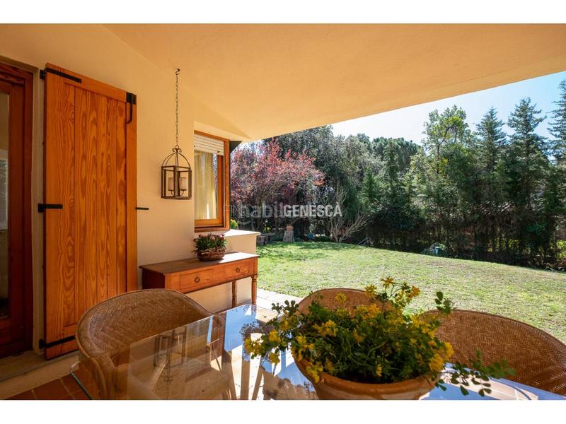 Foto fb04ae37-c6c0-4b26-bfc5-c483ba806b1c. Casa  con excelente distribución, piscina y terreno llano en venta en Matadepera