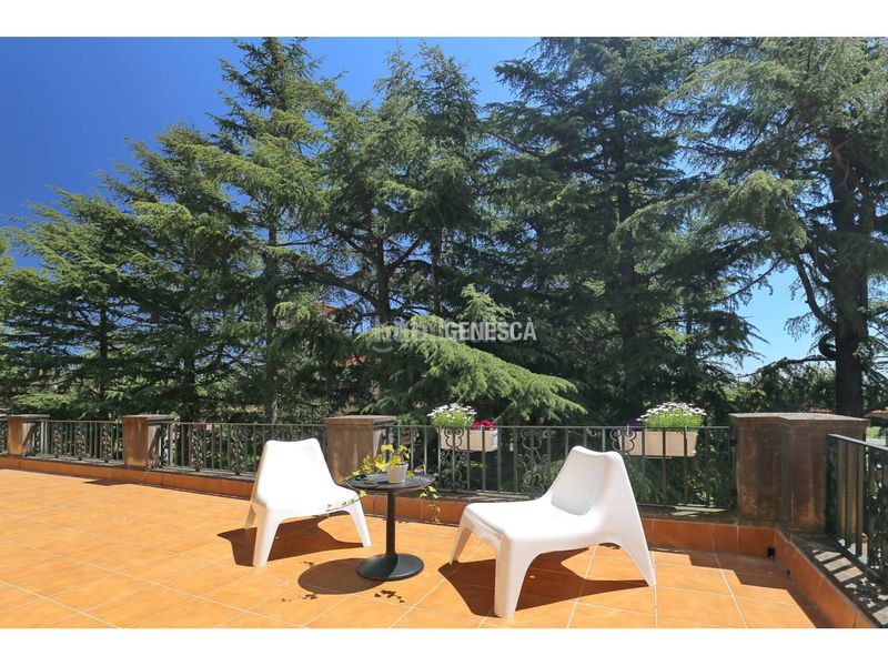 Foto 53499939-8095-4992-be4b-0ce0b9954fa7. Casa amb calefacció aparcament piscina a Can Tussell Terrassa