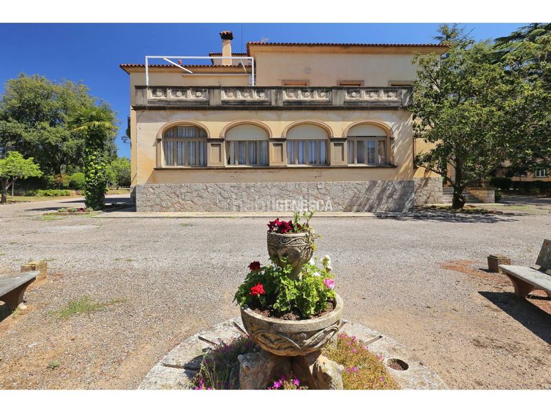 Foto aeb517ae-bf63-4a6e-b265-c6e76c6ead20. Casa amb calefacció aparcament piscina a Can Tussell Terrassa