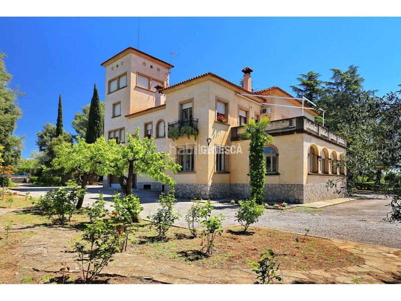 Foto f1f92595-49b7-4013-9c1c-14d8d5e8d064. Casa amb calefacció aparcament piscina a Can Tussell Terrassa