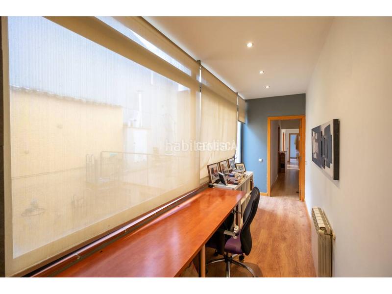 Foto cac57f2f-0d50-4dac-9977-a441794d46b2. Flat with heating in Matadepera