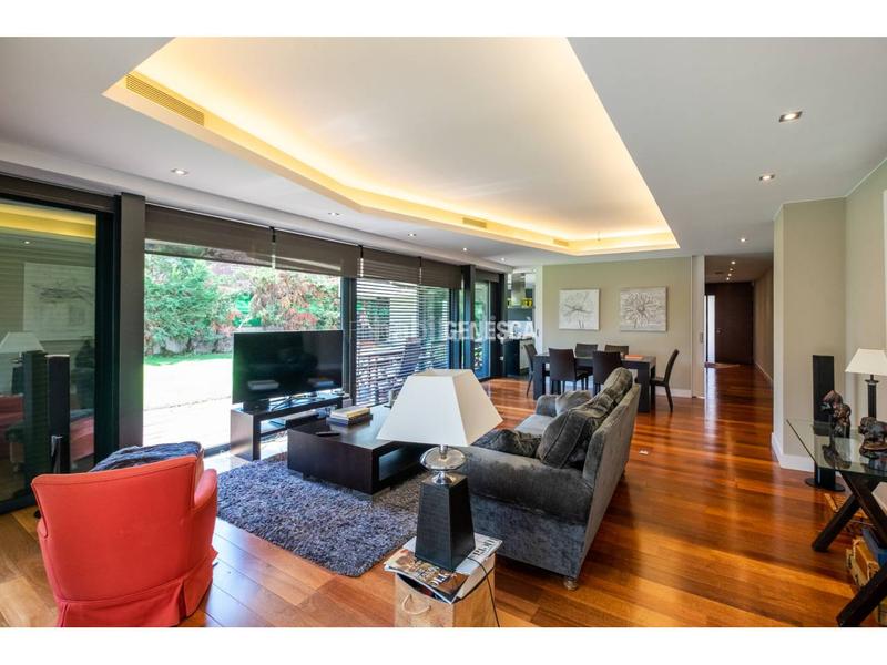 Foto 7f63d2ee-f707-486d-a5e1-f3b6582940e0. Haus mit heizung parking pool in Matadepera