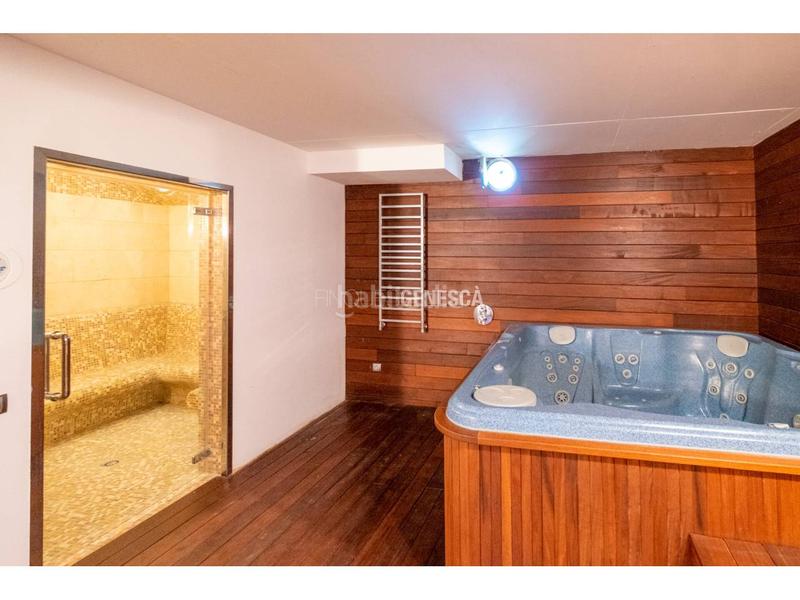 Foto b0e160ad-e898-4a8a-beef-5961ac6ac2e5. Haus mit heizung parking pool in Matadepera