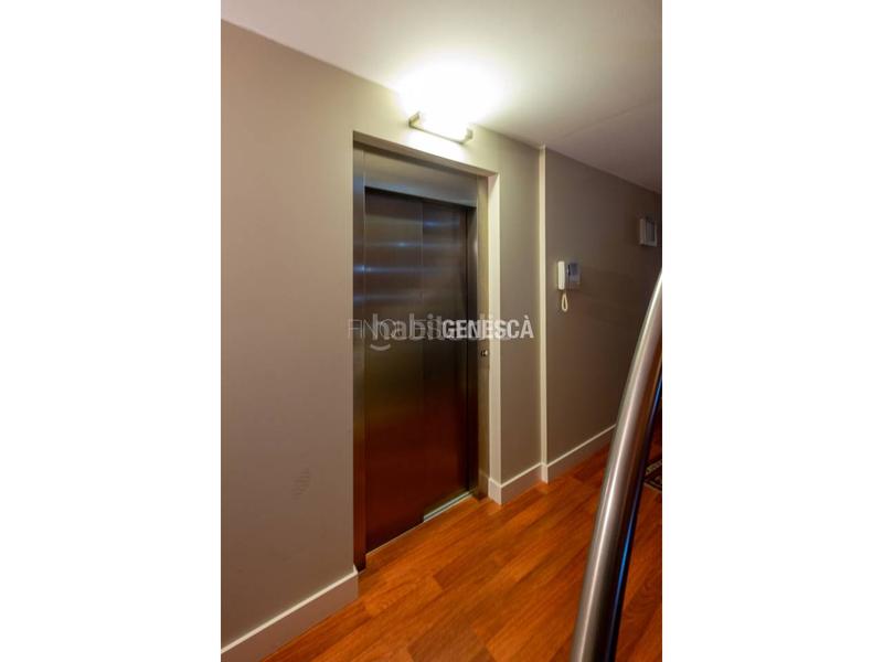 Foto c683d025-66f7-4e67-ab68-bbe3ee38f834. Haus mit heizung parking pool in Matadepera